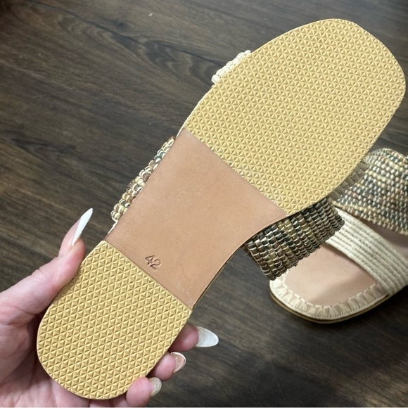 Bulibasha nwot sandals size 10.5 neutral color - Picture 4 of 8